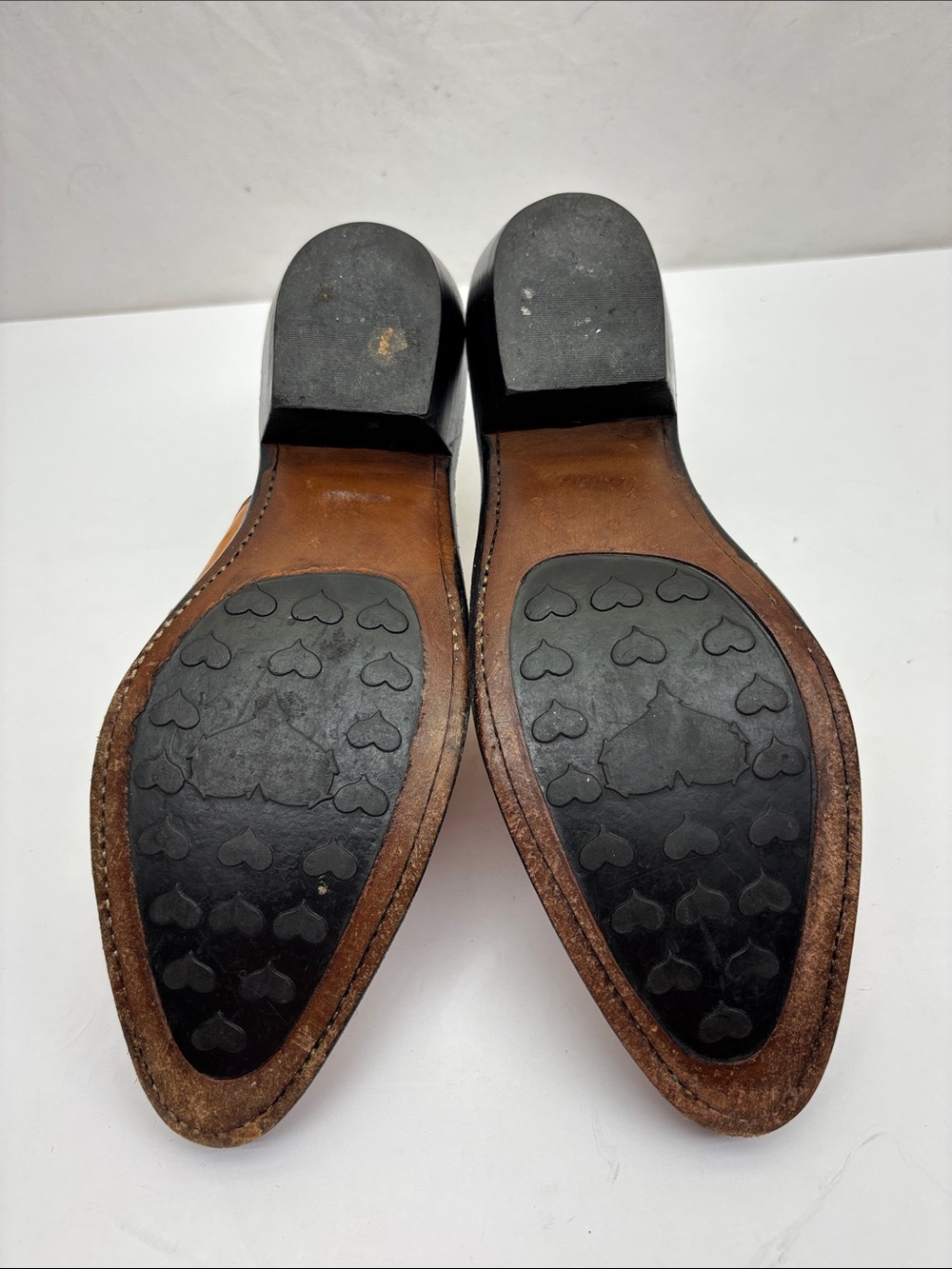Hand Crafted in Mexico, Tan Studded Slip-On Leather Mules, sz 7.5 B, box 74 - Picture 5 of 6